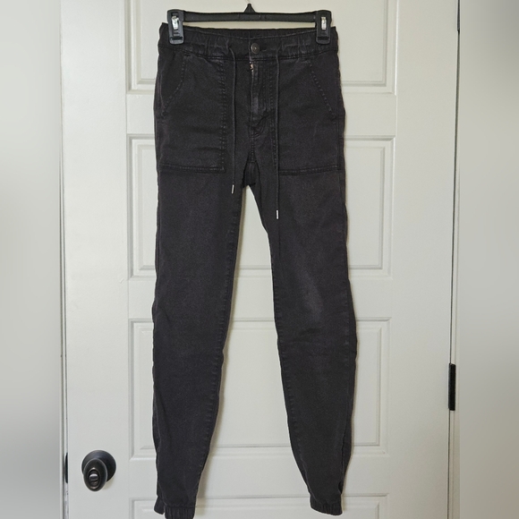 American Eagle Outfitters Pants - American Eagle Outfitters Black Cargo Jogger Pants